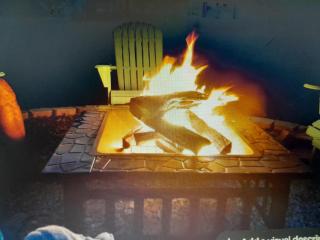 Lovely 2-bedroom house with AC, relaxing and stylish in Weeki Wachee, Fl - 2