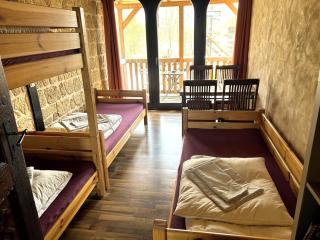 Romantische Ferienwohnung GERICHTSSTUBE im Rittergut Leppersdorf bei Radeberg für 6 Pers - 1