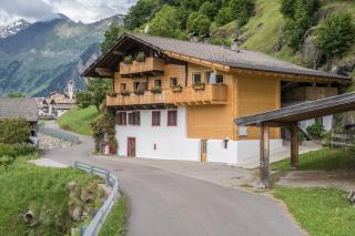 Jogglanderhof - Wasserfall - 1