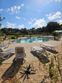 Mobil Home XXL 4 chambres - Camping du Vieux Moulin - 9