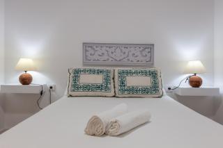 Amicorum Parking - 6