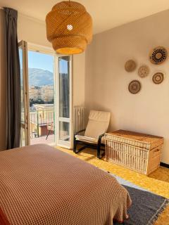 Stylish Ligurian Apartment - Mountain View - Near Sea - 6