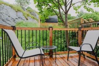 Quidi Vidi Tides 1BR Walk To QV Attractions - 1