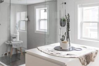 Quidi Vidi Combo! Steps To Attractions With Sauna - 1