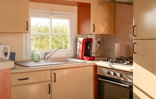 2 Bedroom Cozy Home In Bredene - 1