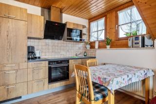 Drei-Mädelhaus Ambs Wohnung 1 - 3