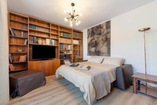 Lake Como Style Home - 6