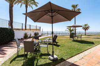 Sea Front Beach House Macarena D - 2