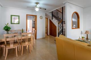 Beautiful 3 Bed Villa in Torrevieja - 1