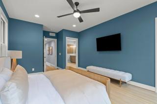 Modern OTR Retreat - Walkable, Design-Forward - 8