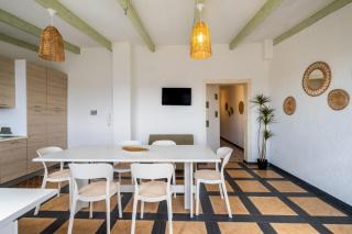 Golden Bay Lux House - 4