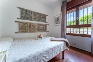 Art Gallery House - 8