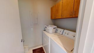 74 Meadow House - 3