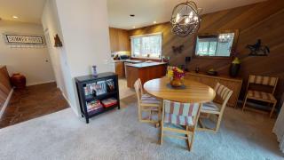 74 Meadow House - 2