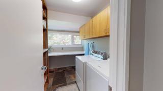 73 Meadow House - 8