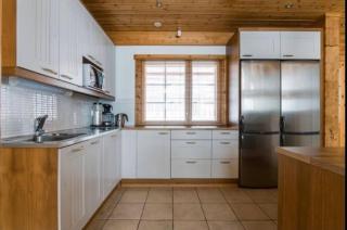 Villa Aurora with spectacular views to Pyh fell - 4