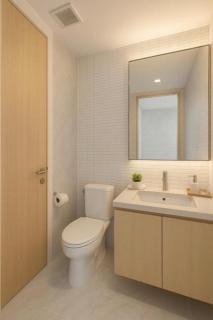 Perfect Location Direct Skywalk to BTS Thong - 1