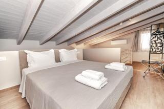 Helichrysum Lofts - 7