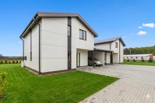 Luxury villas in quiet location - 0