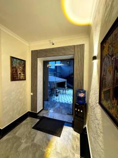 SoHo Boutique Hotel - 2