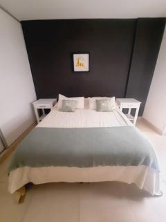 Dpto moderno con cochera Cerca del casco histórico de Salta - 1