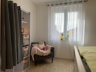 Bee Home - 1
