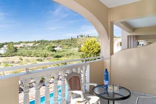 Sandy Maria studio 304 - 3