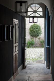 Chez Diane - Maison Hôtelière - 1