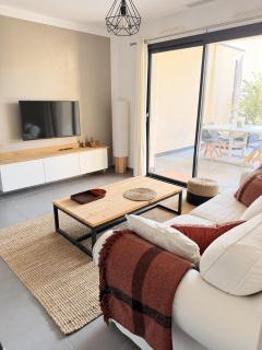 "A Casa Mundo" – Proche Plage | by Efficios - 5