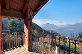 Magic moment in Lake Como - 8