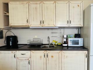 EMILY One Bedroom Apartament 4 - 1