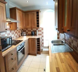 Castle Cottage - Rayleigh - 7