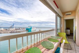 F4 Traversant, 75m2 Avec Garages - 0