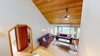 9 Malheur Lane - 3