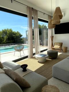 Luxurious Villa on the Sea - 5