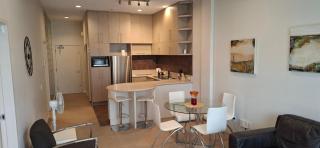 2BDR Modern City Apartment close to Viaduct Quater - 9