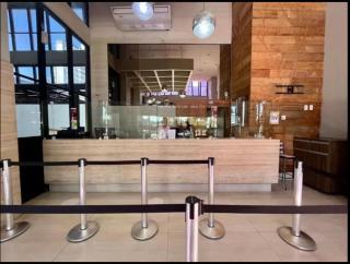 Crystal Place/ Former Bristol in front of Hugo Hospital - 4