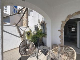 VALIRA 20D - Belle villa avec piscine et amarre - 4