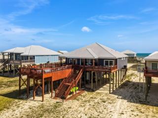 Blue Oasis - 2500 Bienville Blvd - 1