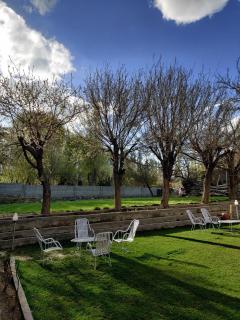 Hotel Serenity Inn - 8