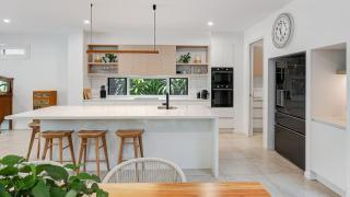 Tranquil Palms - Walk TO Beach, Cafes & Coastal Path - 6