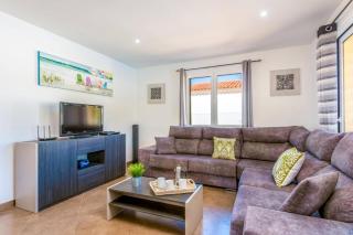 Villa Urano by Villa Plus - Cala en Bosch - 3