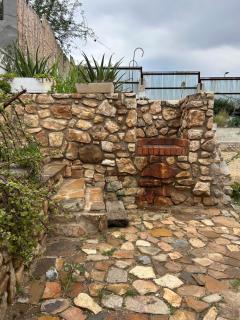 Emerald Fern Cottage - 1