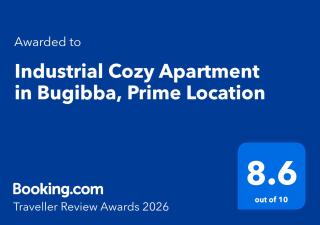 Industrial Cozy Apartment in Bugibba, Prime Location - 9