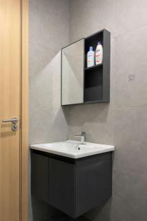 Riverside Room Central Quận 1, Netflix, đồ ăn nhẹ miễn phí - 2