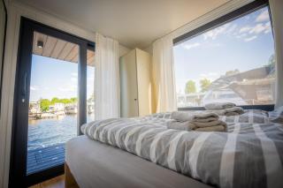 Exklusives Hausboot Pina Woma D13 - 1