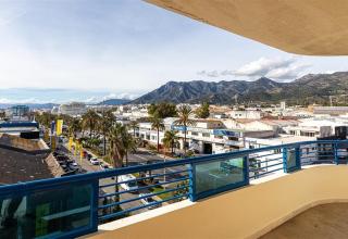 Fabulous first line beach apartment - 3