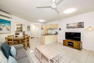 Solace at Amphora Pool and Beach Escape - 7