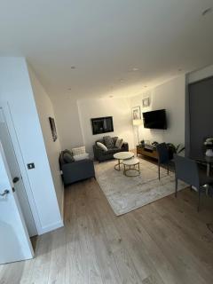 Hexagon Apartment - 8