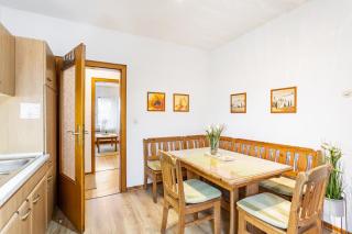Ferienwohnung Am Kirchplatz - 1
